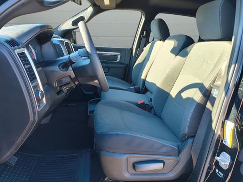 Used 2024 RAM 1500 Classic Warlock RWD image 15