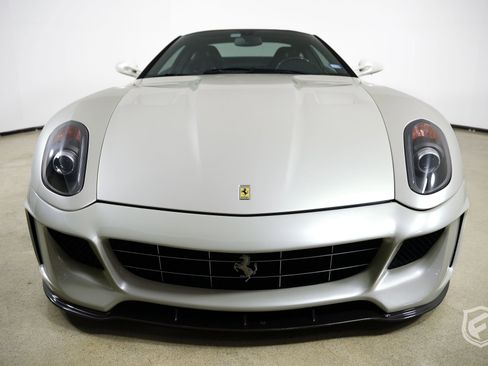 Used 2008 Ferrari 599 GTB Fiorano RWD image 3