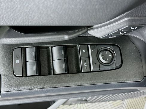 Used 2026 Toyota 4Runner TRD Sport Premium AWD/4WD image 15