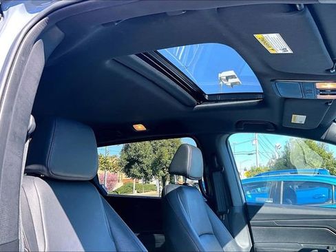 Used 2024 Honda Odyssey Sport image 26