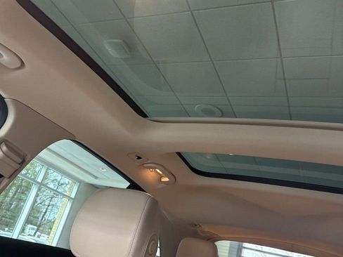 Certified 2022 Mercedes-Benz GLC 300 GLC 300 image 5