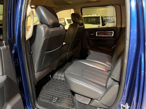 Used 2011 RAM 3500 Laramie w/ Cold Weather Group AWD/4WD image 14