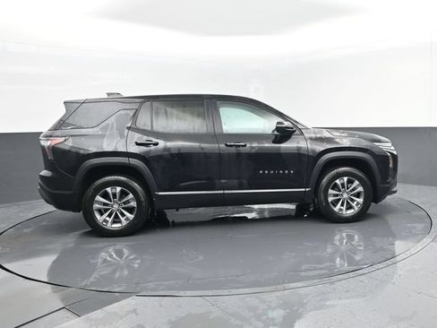 Used 2025 Chevrolet Equinox LT AWD/4WD image 4