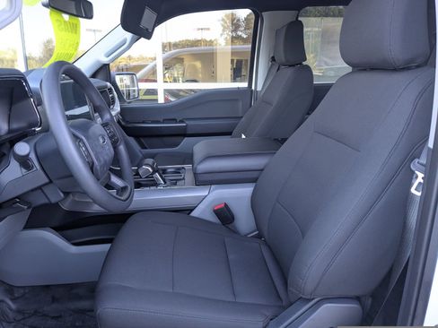 New 2023 Ford F150 Lightning Pro w/ Tow Technology Package image 22