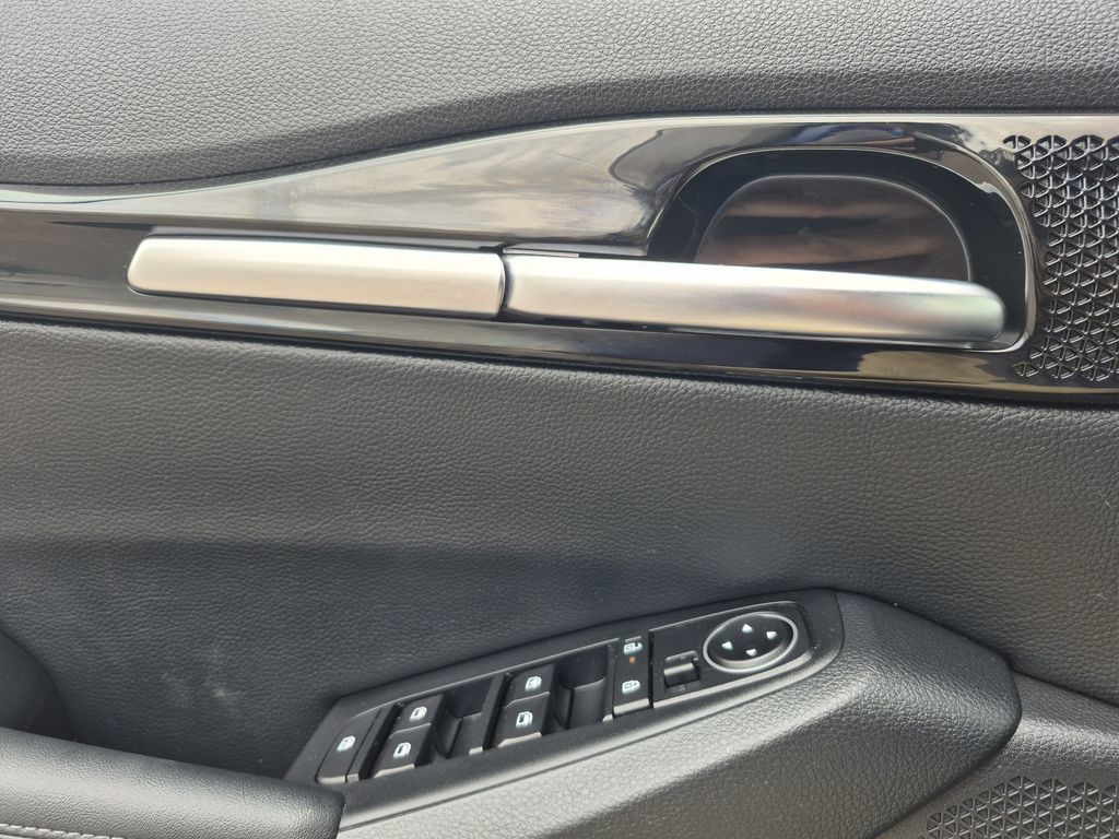 Certified 2024 Kia Seltos S AWD/4WD image 8