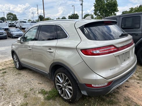 Used 2017 Lincoln MKC Reserve FWD image 6