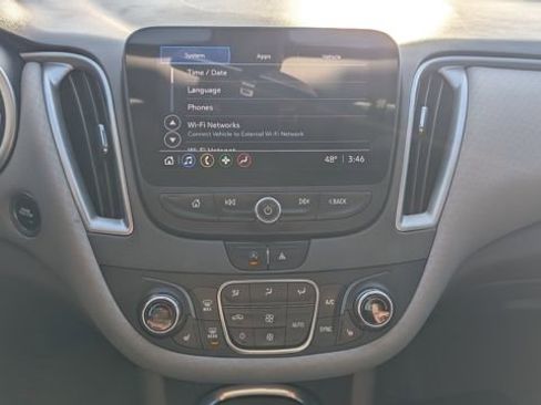 Used 2022 Chevrolet Malibu LT image 42