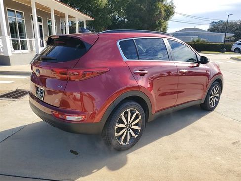Used 2019 Kia Sportage EX w/ Option Group 040 image 9