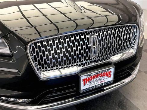 Used 2023 Lincoln Nautilus Black Label w/ Class II Trailer Tow Package AWD/4WD image 29