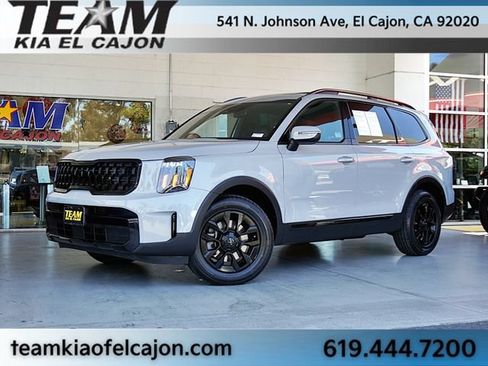 Certified 2025 Kia Telluride AWD image 2