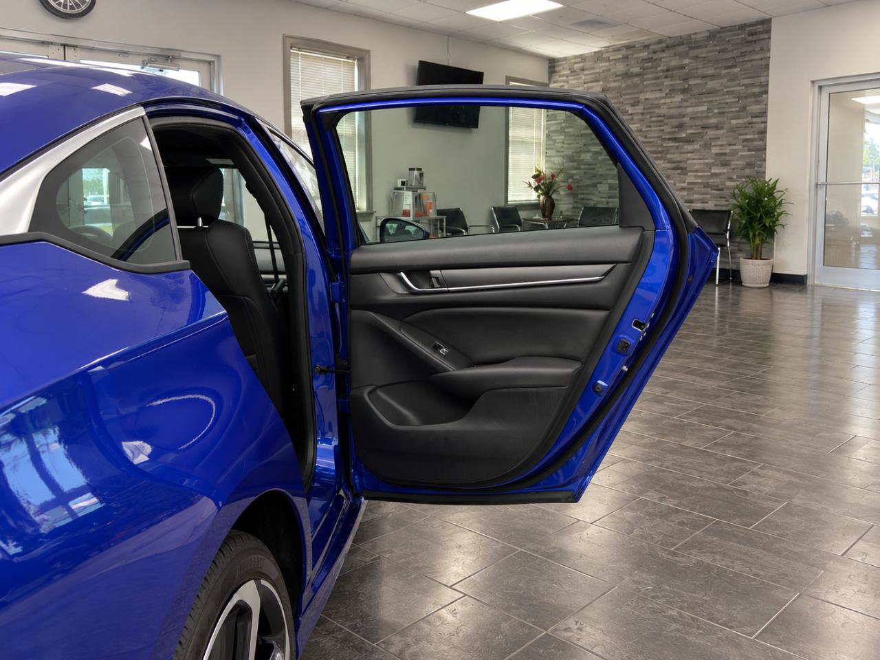 Used 2021 Honda Accord Sport image 16