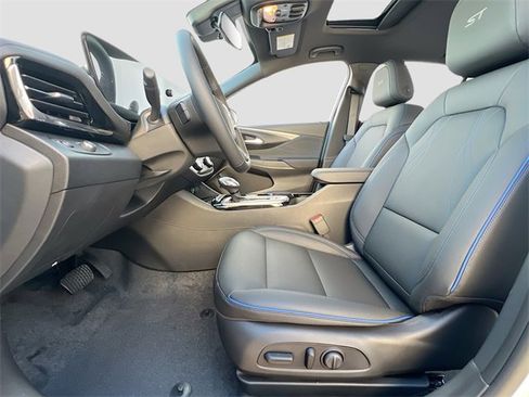 New 2026 Buick Envista Sport Touring w/ Convenience I Package image 15