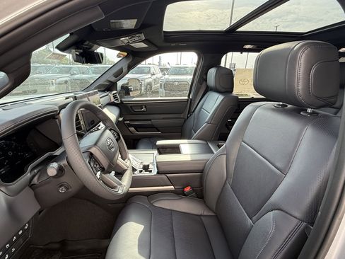 New 2026 Toyota Sequoia Platinum AWD/4WD image 22