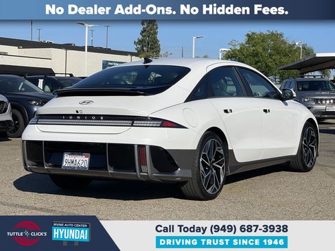 Used 2023 Hyundai Ioniq 6 SEL RWD image 6
