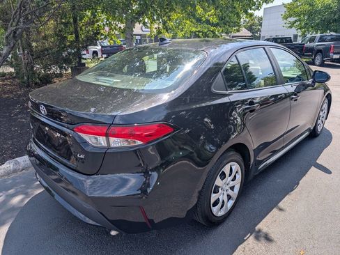 Used 2020 Toyota Corolla LE FWD image 7