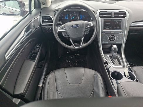 Used 2013 Ford Fusion Titanium image 11
