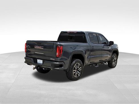 Used 2019 GMC Sierra 1500 AT4 w/ Off Road Performance Package AWD/4WD image 4