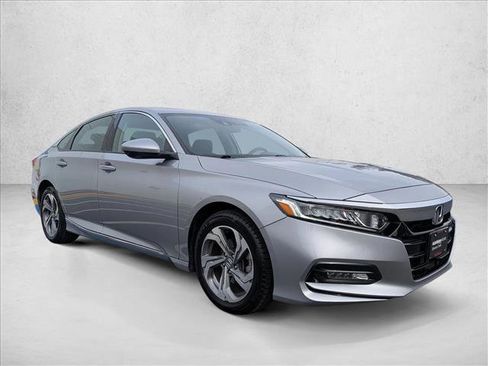 Used 2019 Honda Accord EX image 3