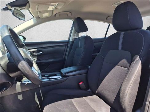 Used 2024 Nissan Sentra SV FWD image 21