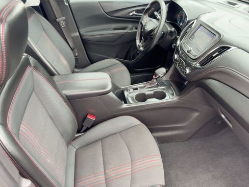 Used 2023 Chevrolet Equinox RS image 30