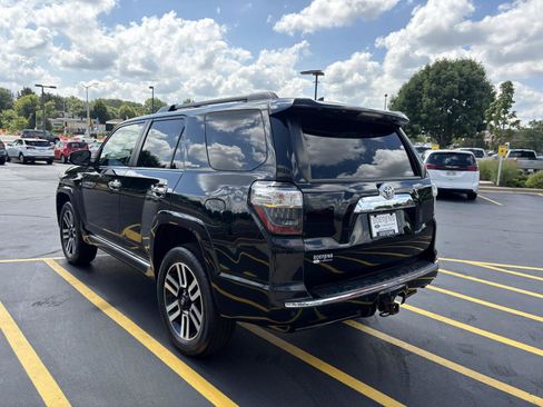 Used 2014 Toyota 4Runner Limited AWD/4WD image 4