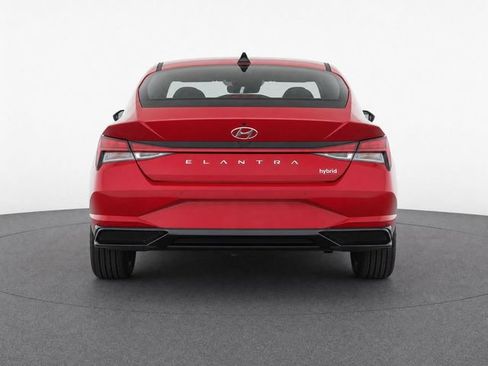 Used 2023 Hyundai Elantra Limited FWD image 6