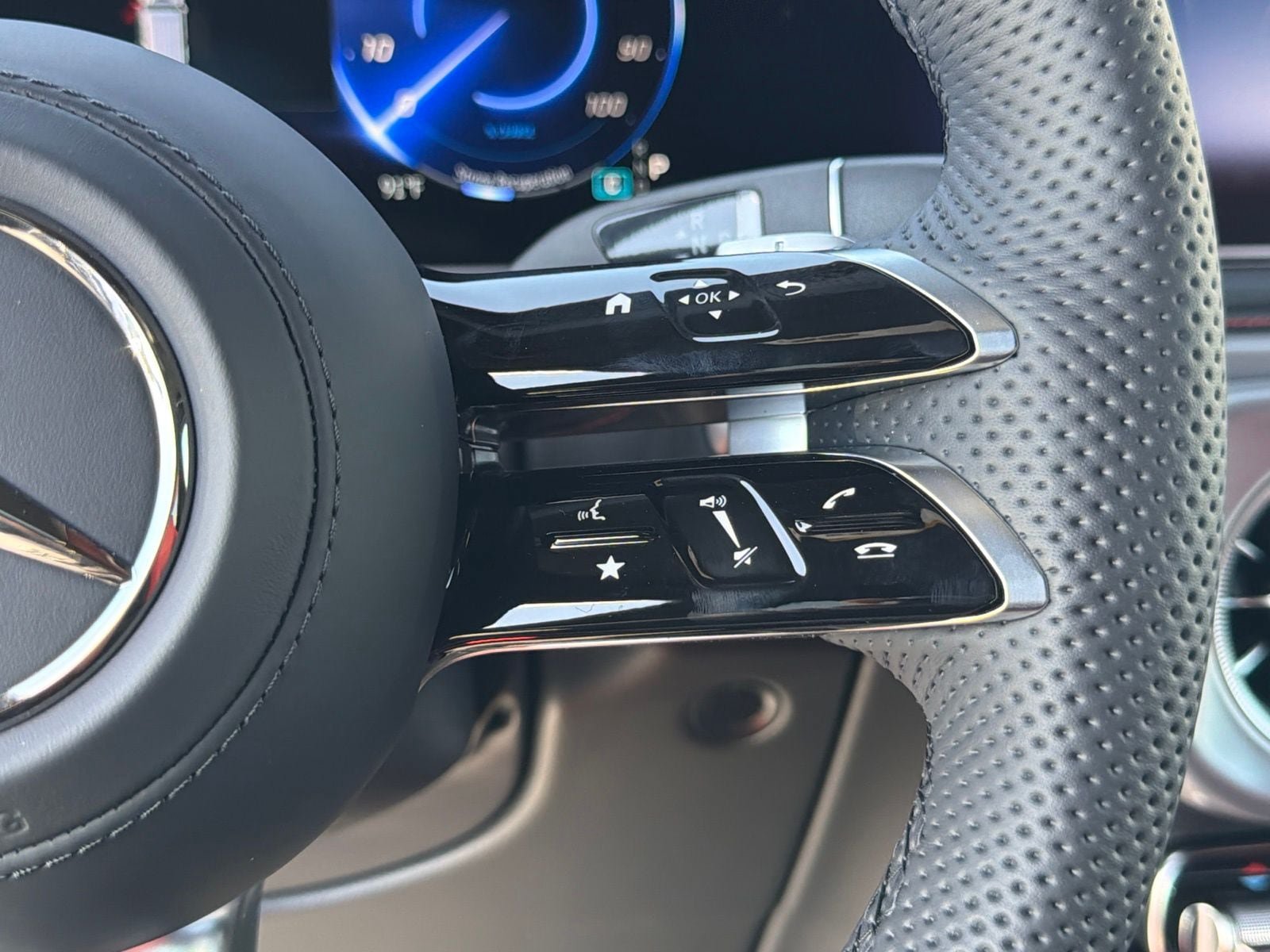 New 2027 Mercedes-Benz G 580 e image 22