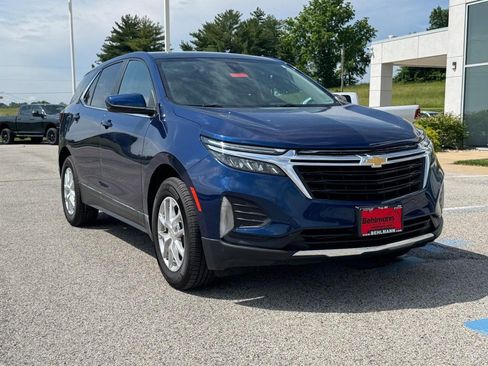 Used 2022 Chevrolet Equinox LT FWD image 2