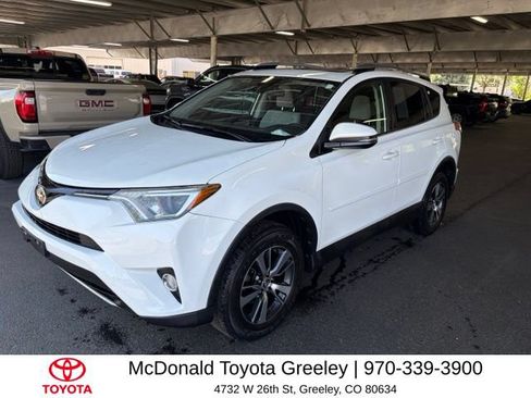 Used 2018 Toyota RAV4 XLE AWD/4WD image 1