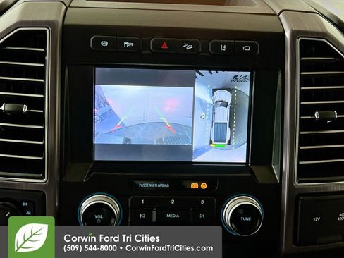 Used 2020 Ford F450 Limited w/ FX4 Off-Road Package image 20