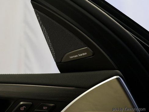 Certified 2024 BMW X4 M40i AWD/4WD image 27