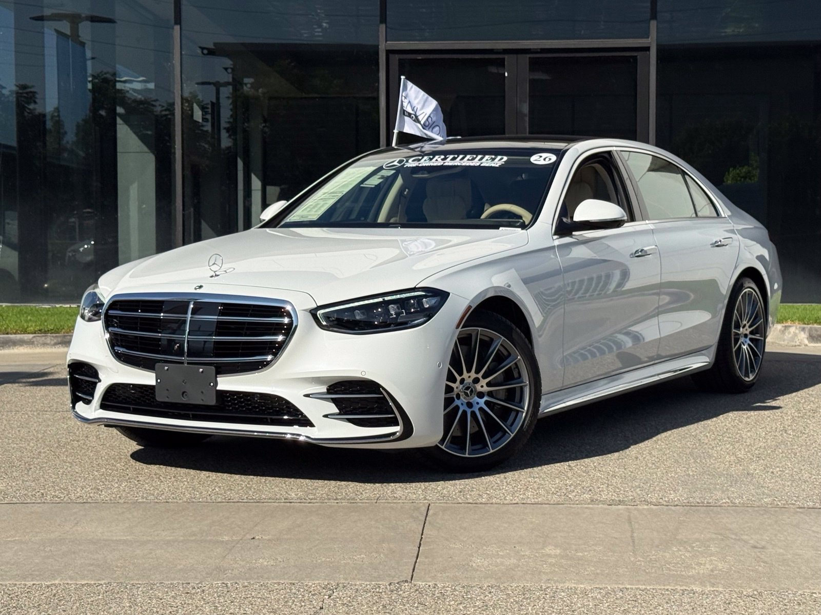 Used 2026 Mercedes-Benz S 580 4MATIC Sedan image 2