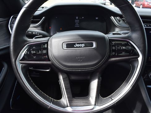 Used 2021 Jeep Grand Cherokee L Overland w/ Luxury Tech Group IV image 13