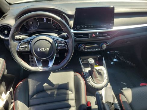 Used 2022 Kia Forte GT FWD image 11