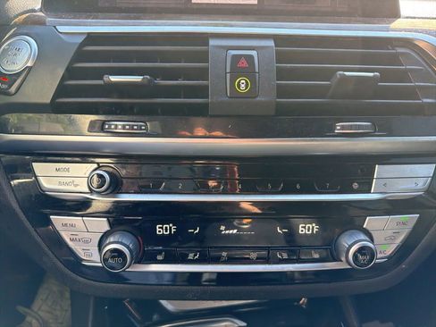 Used 2021 BMW X3 sDrive30i w/ Convenience Package image 13