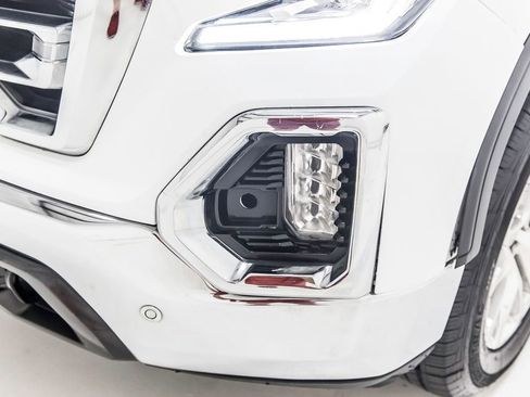 Used 2021 GMC Sierra 1500 SLT RWD image 40