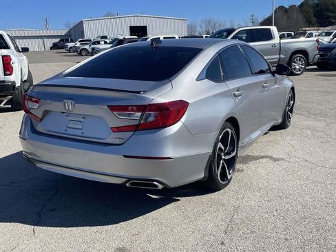 Used 2021 Honda Accord Sport image 3