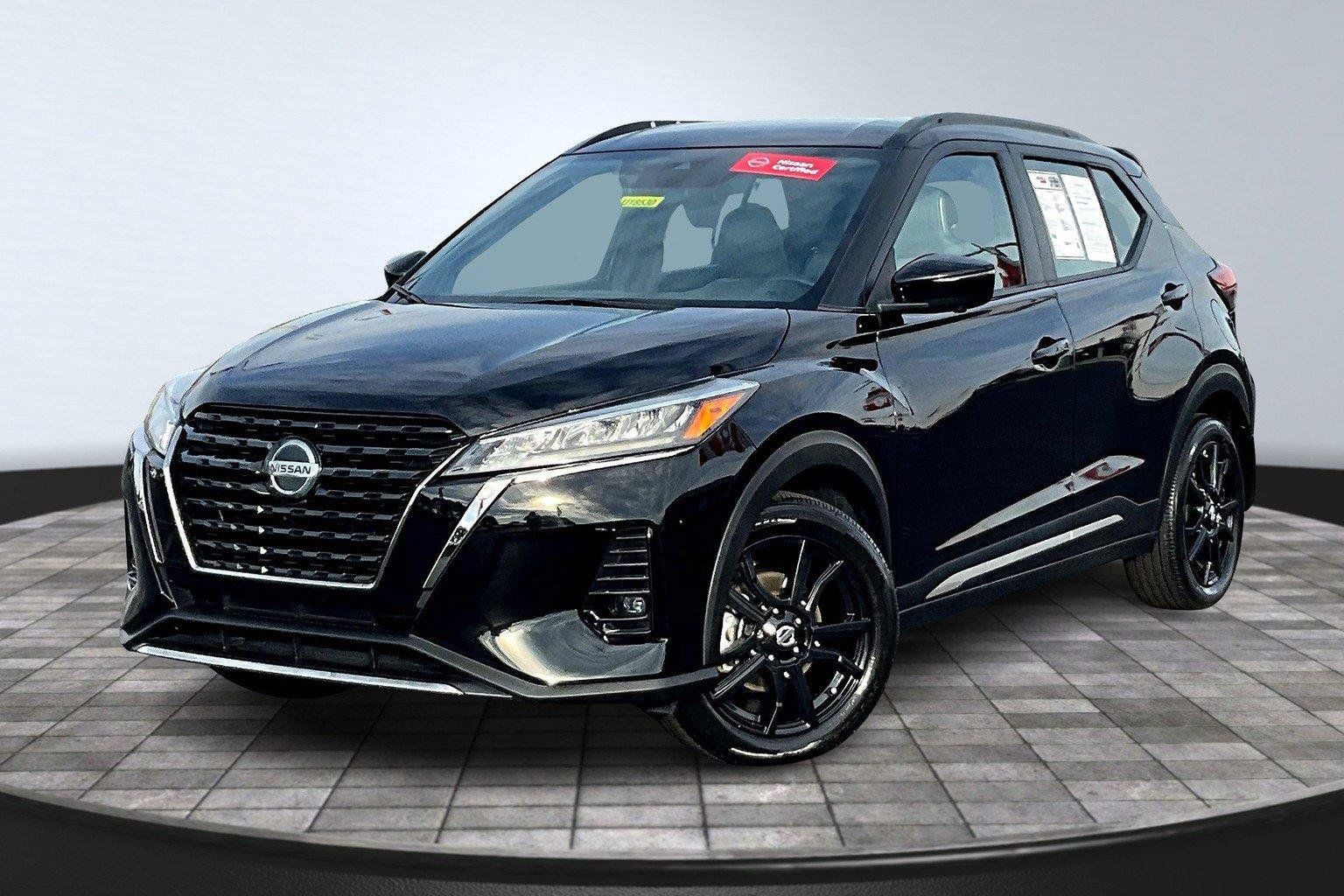 Used 2021 Nissan Kicks SR w/ SR Premium Package FWD image 12