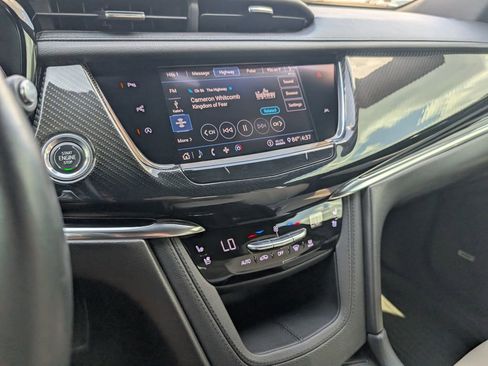 Used 2020 Cadillac XT6 Sport AWD/4WD image 9