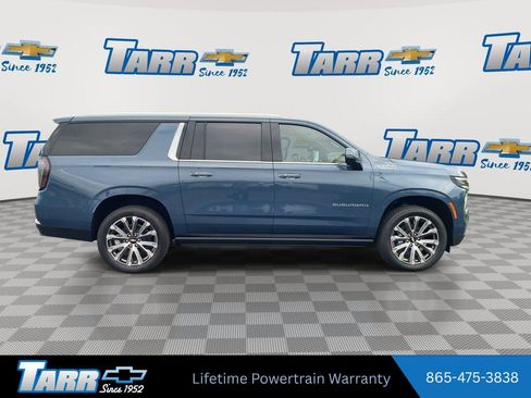 New 2026 Chevrolet Suburban High Country AWD/4WD image 9