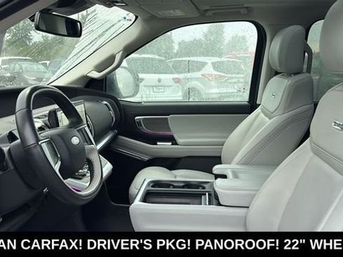 Used 2025 Ford Expedition Max Platinum w/ Driver's Package AWD/4WD image 23
