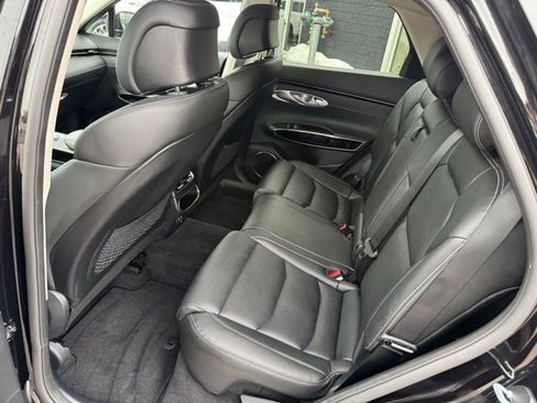 Certified 2025 Genesis GV70 2.5T image 38