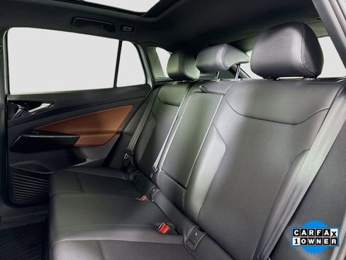 Used 2022 Volkswagen ID.4 Pro S w/ Gradient Package image 24