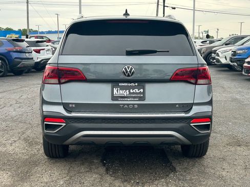 Used 2023 Volkswagen Taos SE AWD/4WD image 6