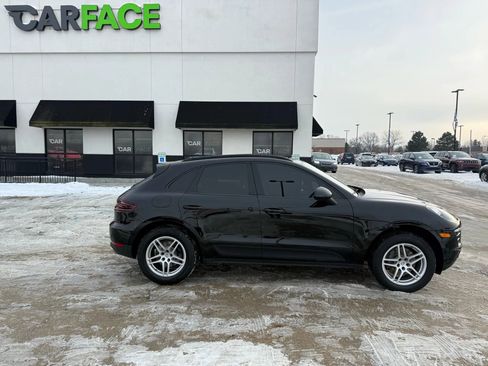 Used 2018 Porsche Macan Sport Edition image 15