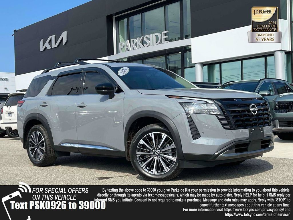 Used 2026 Nissan Pathfinder Platinum FWD image 1