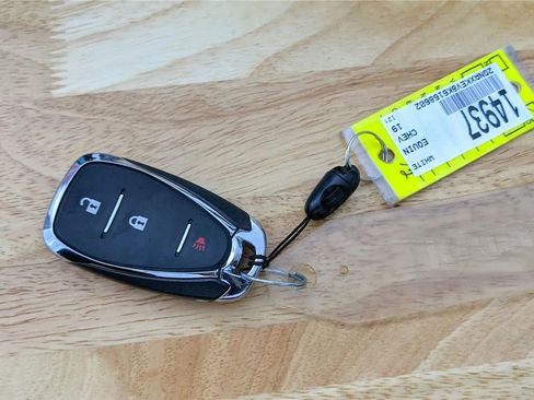 Used 2019 Chevrolet Equinox LT image 13