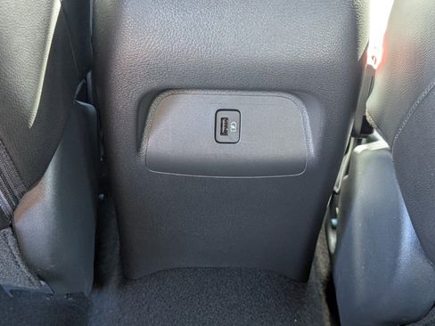 Certified 2025 Nissan Sentra SR w/ SR Premium Package image 15