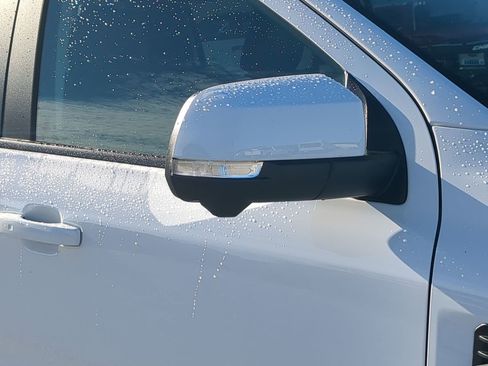 Used 2025 Ford Ranger Lariat w/ FX4 Off-Road Package image 10