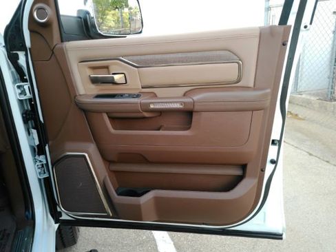 Used 2022 RAM 3500 Limited image 18